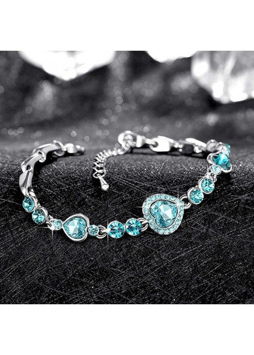 Amazing Crystal Heart Design Silver Plated Fabulous Charm Bracelet For Women/Girls